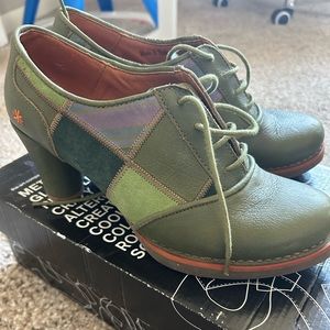 Green Patchwork Close-Toed Heels
